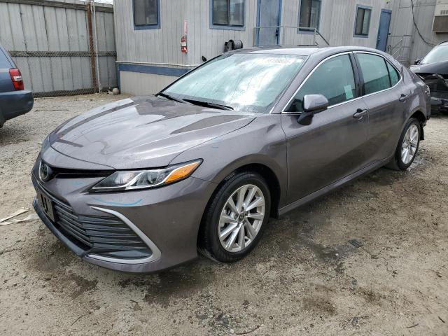 TOYOTA CAMRY LE 2023