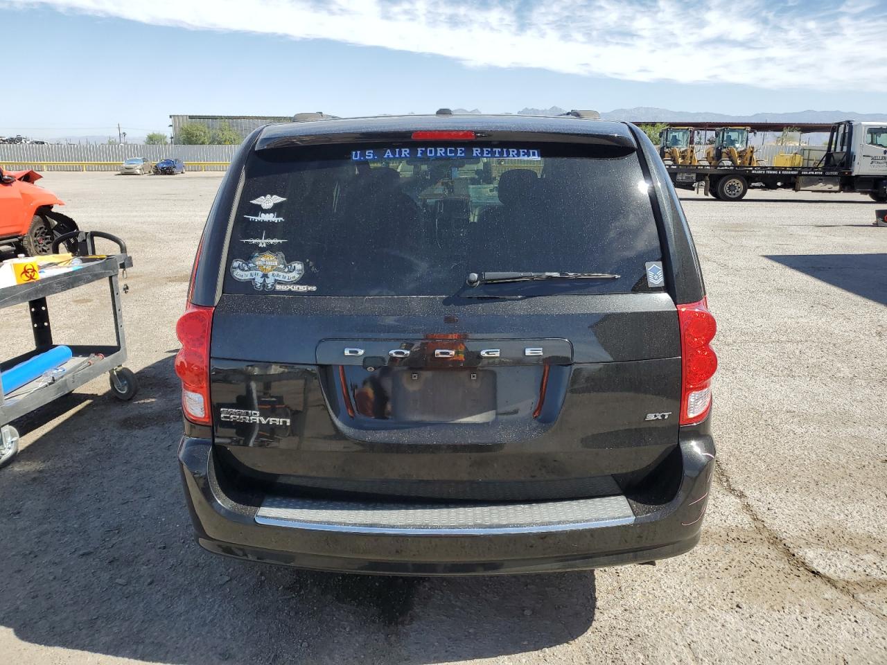 2014 Dodge Grand Caravan Sxt VIN: 2C4RDGCG1ER404595 Lot: 56601185