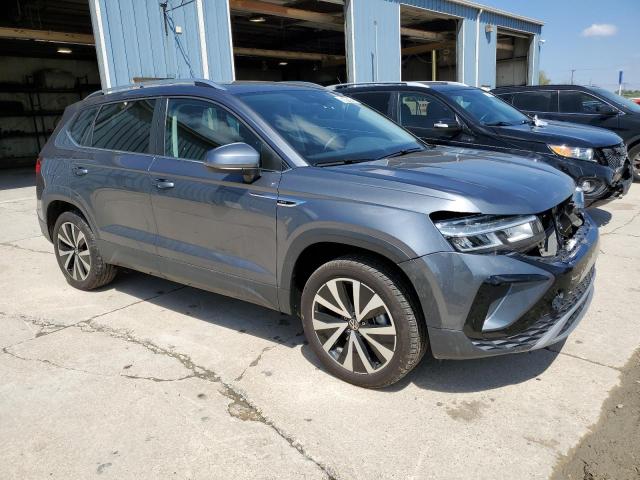  VOLKSWAGEN TAOS SE 2024 Szary