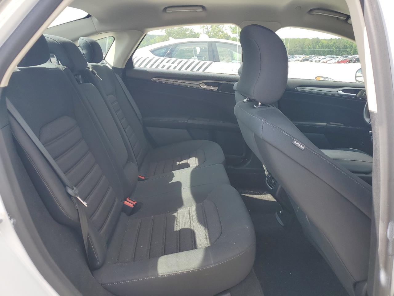 2019 Ford Fusion Se VIN: 3FA6P0LUXKR265537 Lot: 54030355