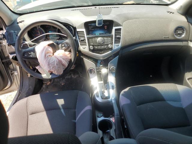 Sedans CHEVROLET CRUZE 2016 Srebrny