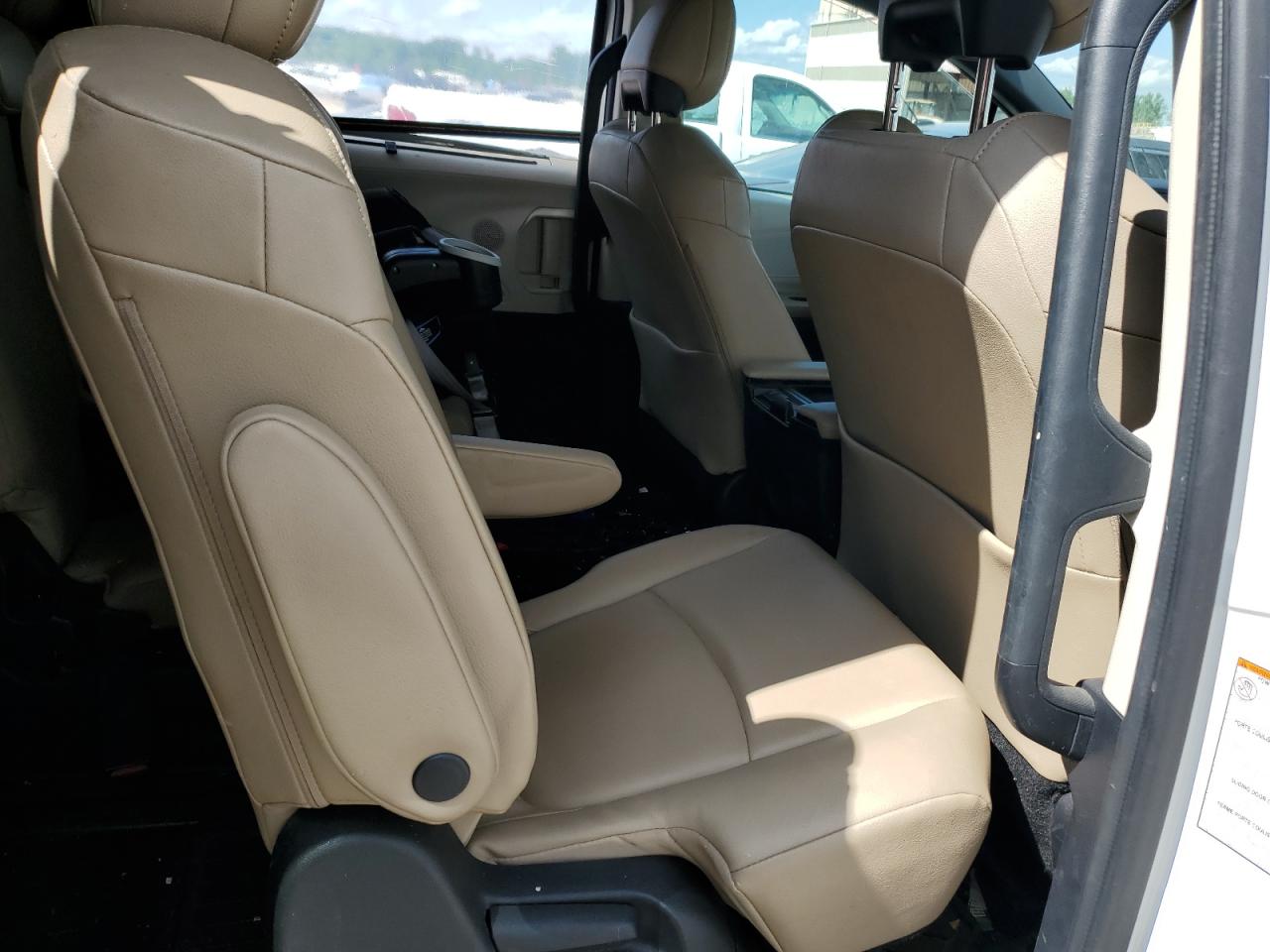 2021 Toyota Sienna Xle VIN: 5TDJRKECXMS062260 Lot: 58022805