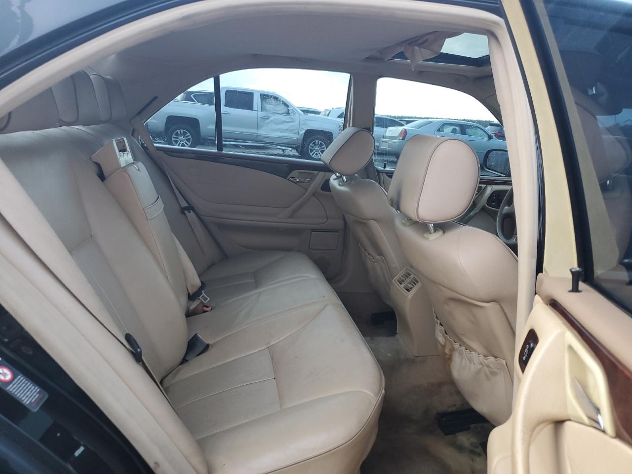 2000 Mercedes-Benz E 320 VIN: WDBJF65J6YB066039 Lot: 56731635