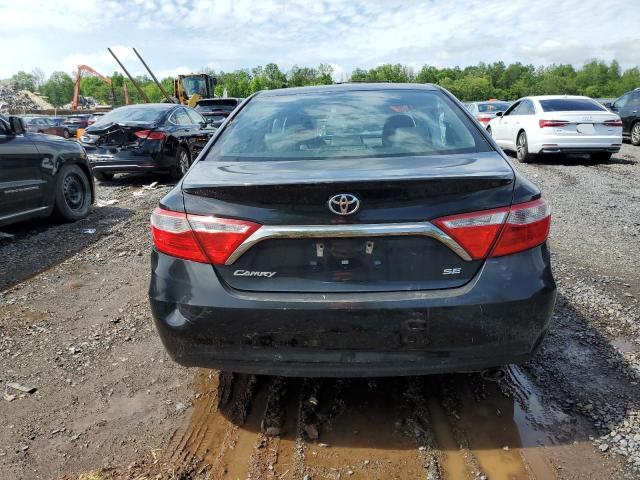Sedans TOYOTA CAMRY 2017 Czarny