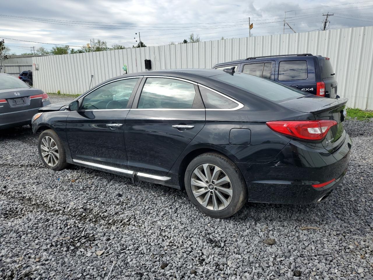 2017 Hyundai Sonata - Image 2