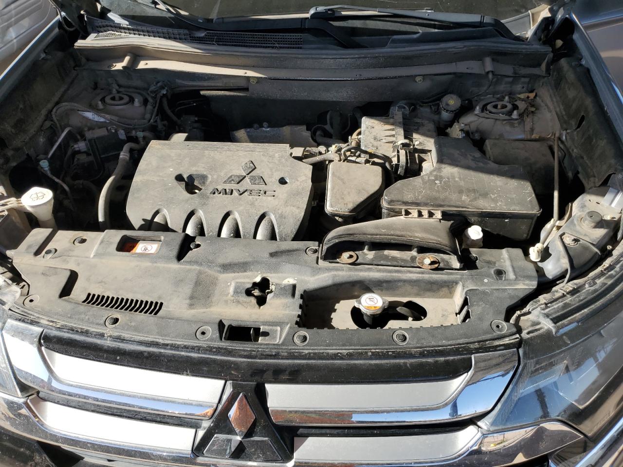 2016 Mitsubishi Outlander Es VIN: JA4AD2A38GZ035804 Lot: 56768395