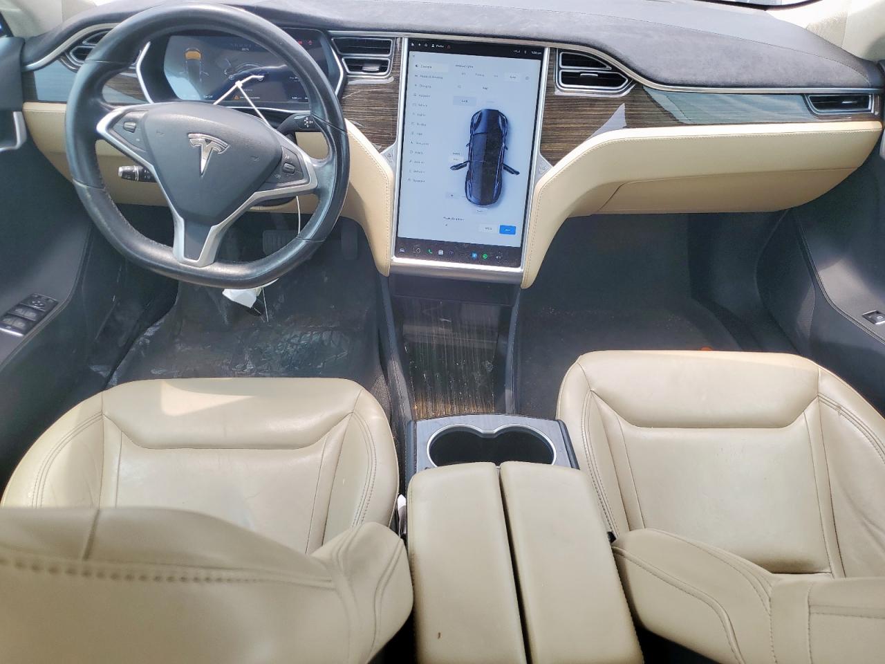 2015 Tesla Model S 85 VIN: 5YJSA1H1XFF092303 Lot: 56132485