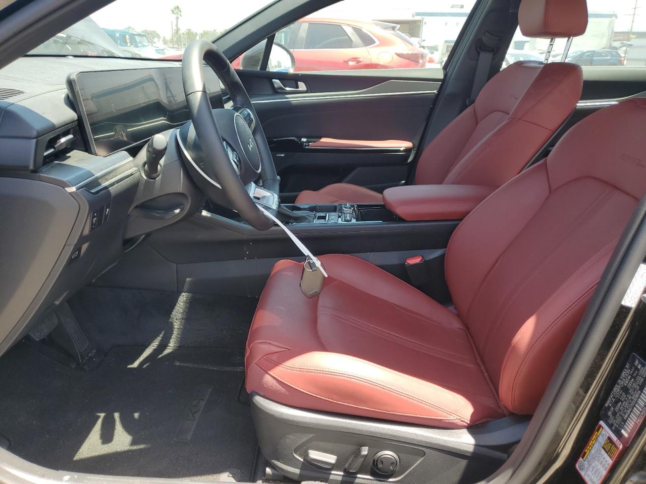 2025 Kia K5 Gt Line VIN: KNAG64J71S5323654 Lot: 56940165