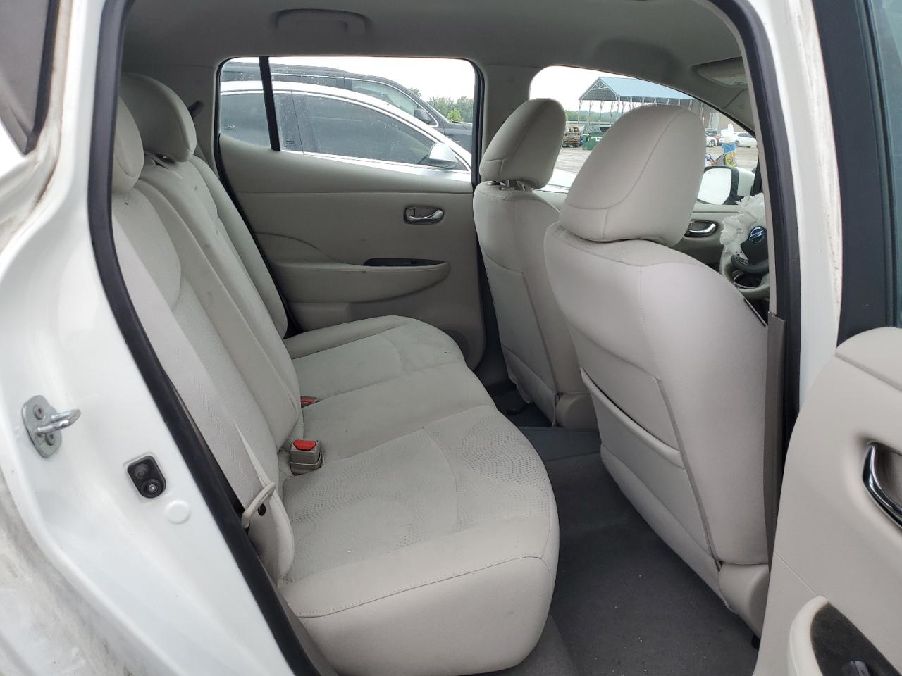 2015 Nissan Leaf S VIN: 1N4AZ0CP3FC325421 Lot: 58598605
