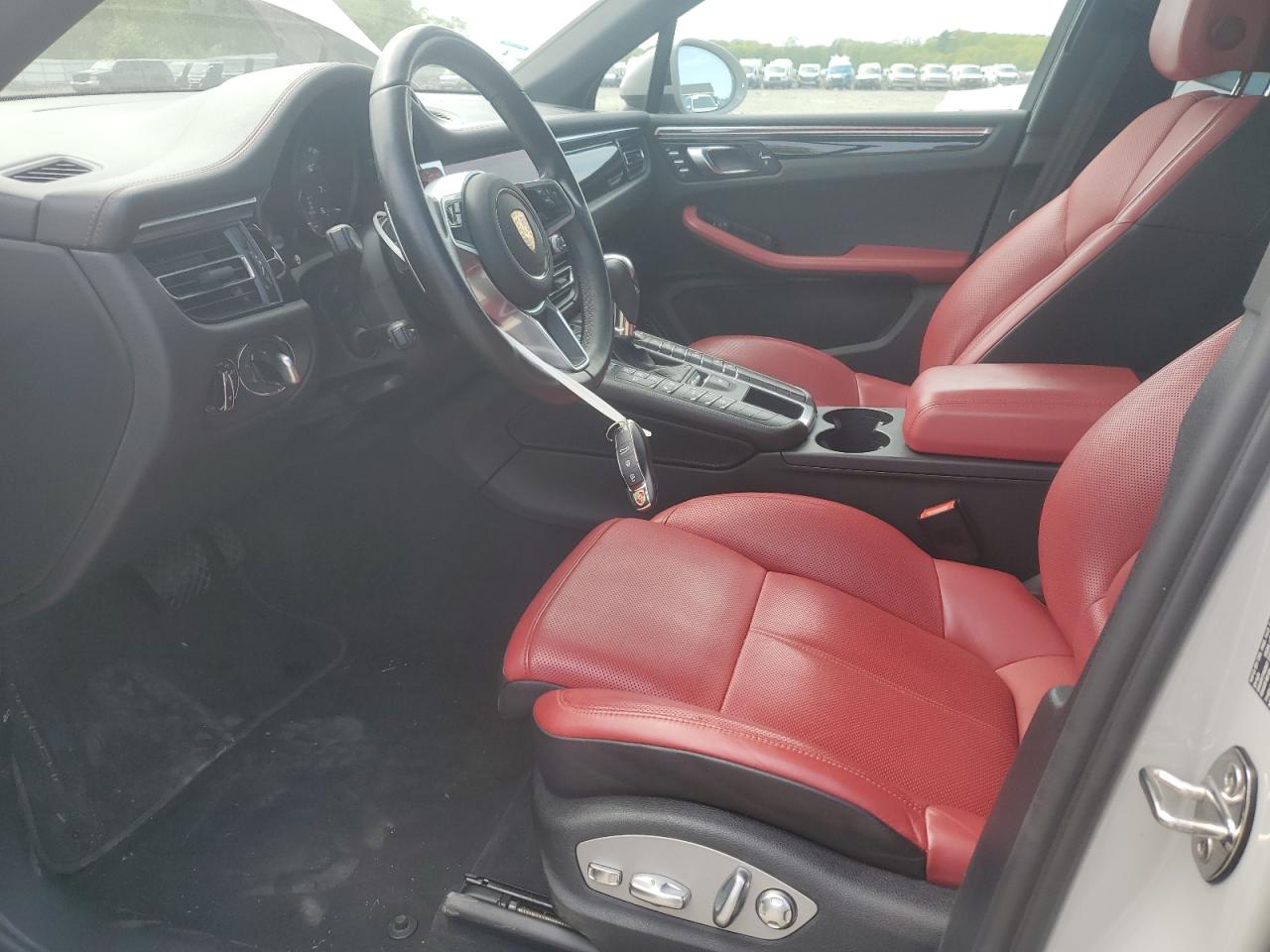 2021 Porsche Macan VIN: WP1AA2A59MLB14217 Lot: 56823035