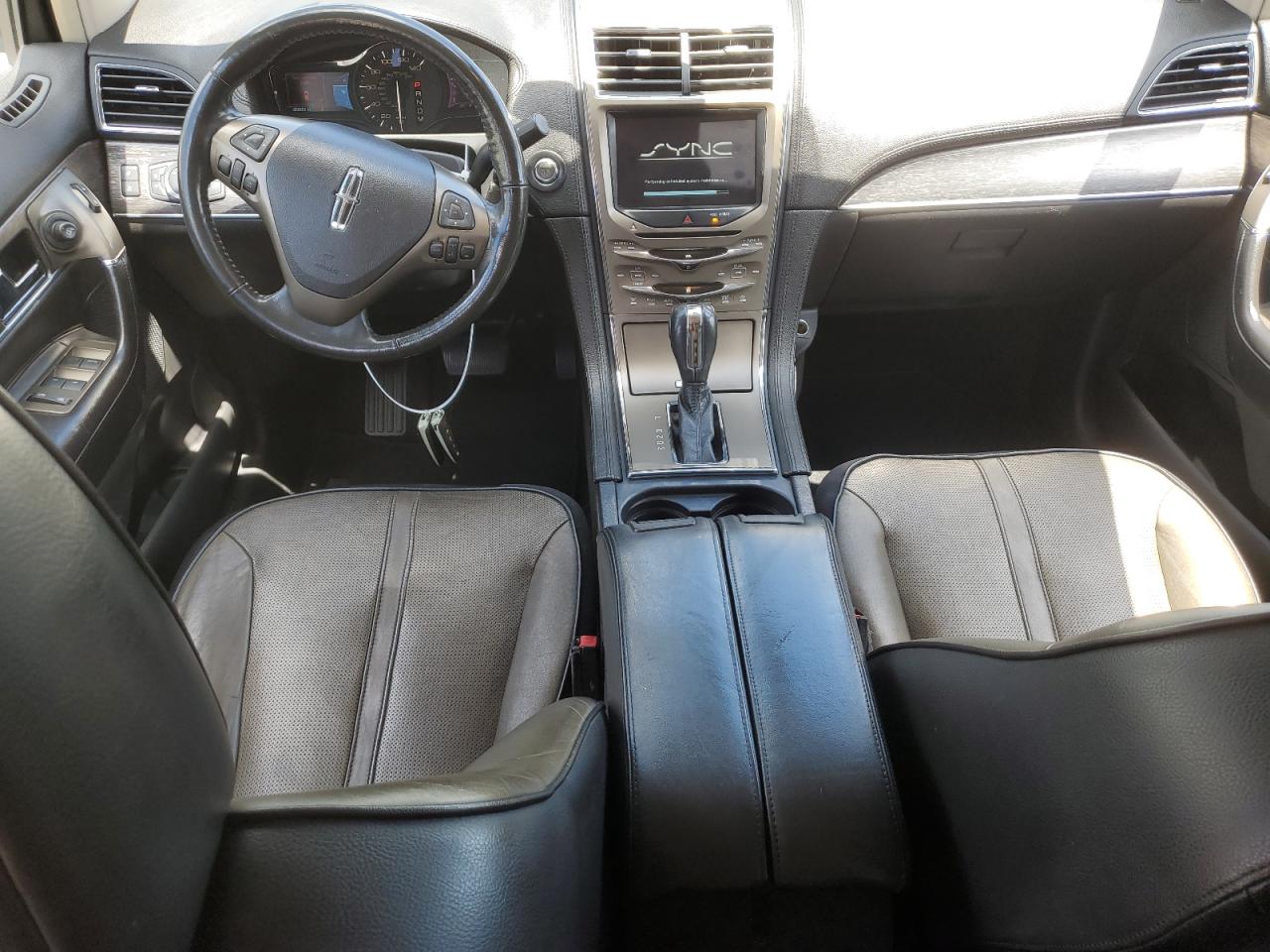 2011 Lincoln Mkx VIN: 2LMDJ6JK1BBJ11885 Lot: 56799455