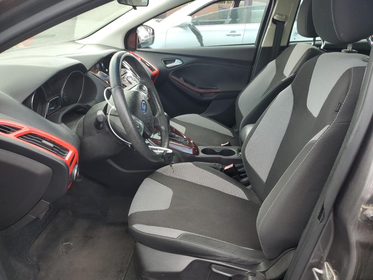 2012 Ford Focus Se VIN: 1FAHP3F21CL289875 Lot: 56784125