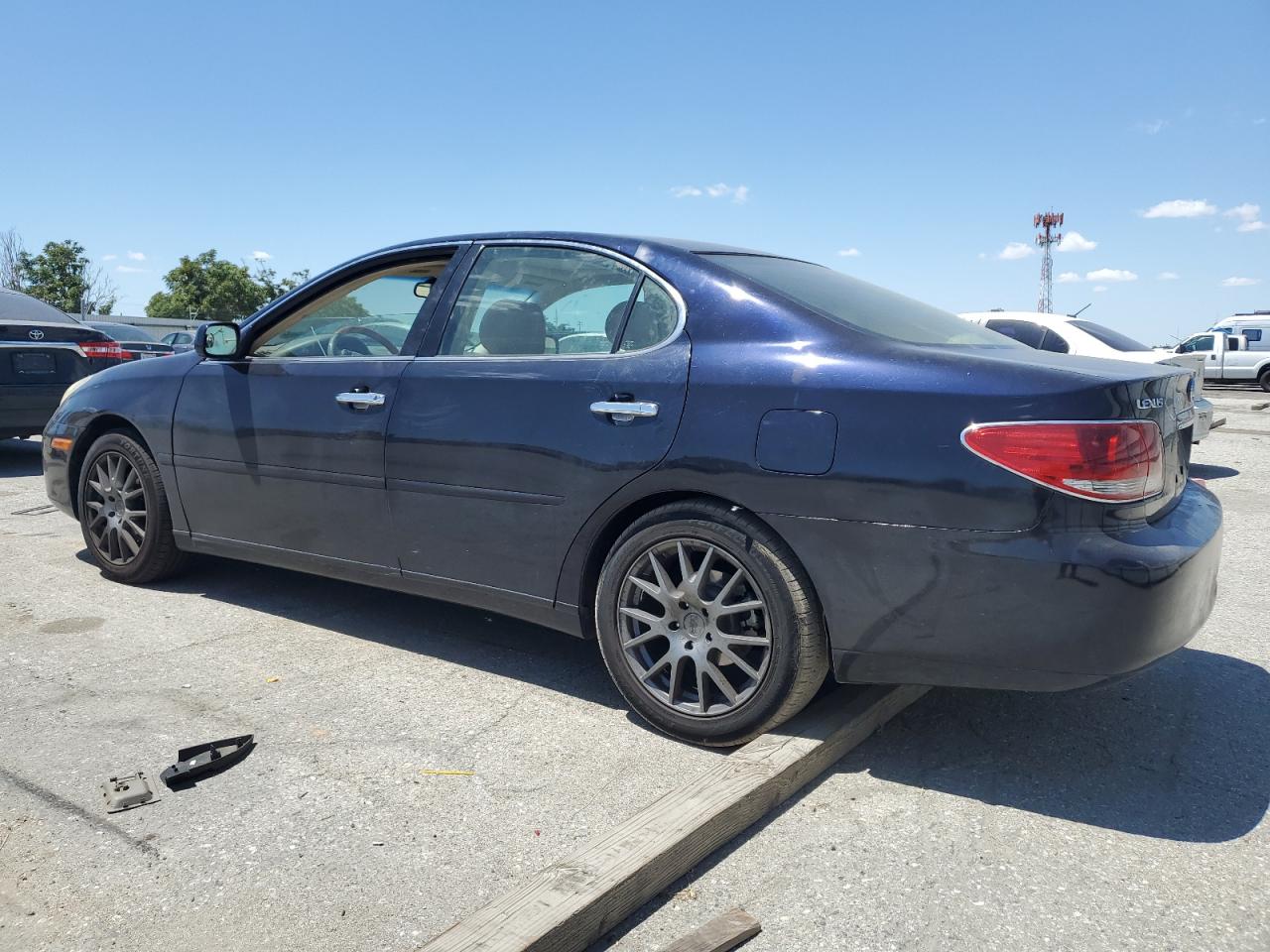 2005 Lexus Es 330 VIN: JTHBA30G155099487 Lot: 57174435