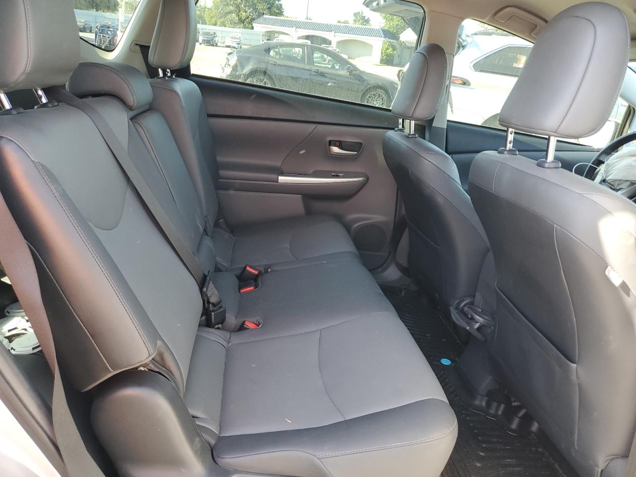 2014 Toyota Prius V VIN: JTDZN3EU6EJ015299 Lot: 56767425