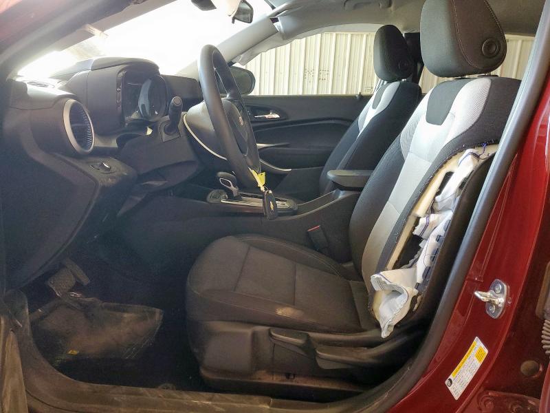 CHEVROLET TRAX 2024 Красный