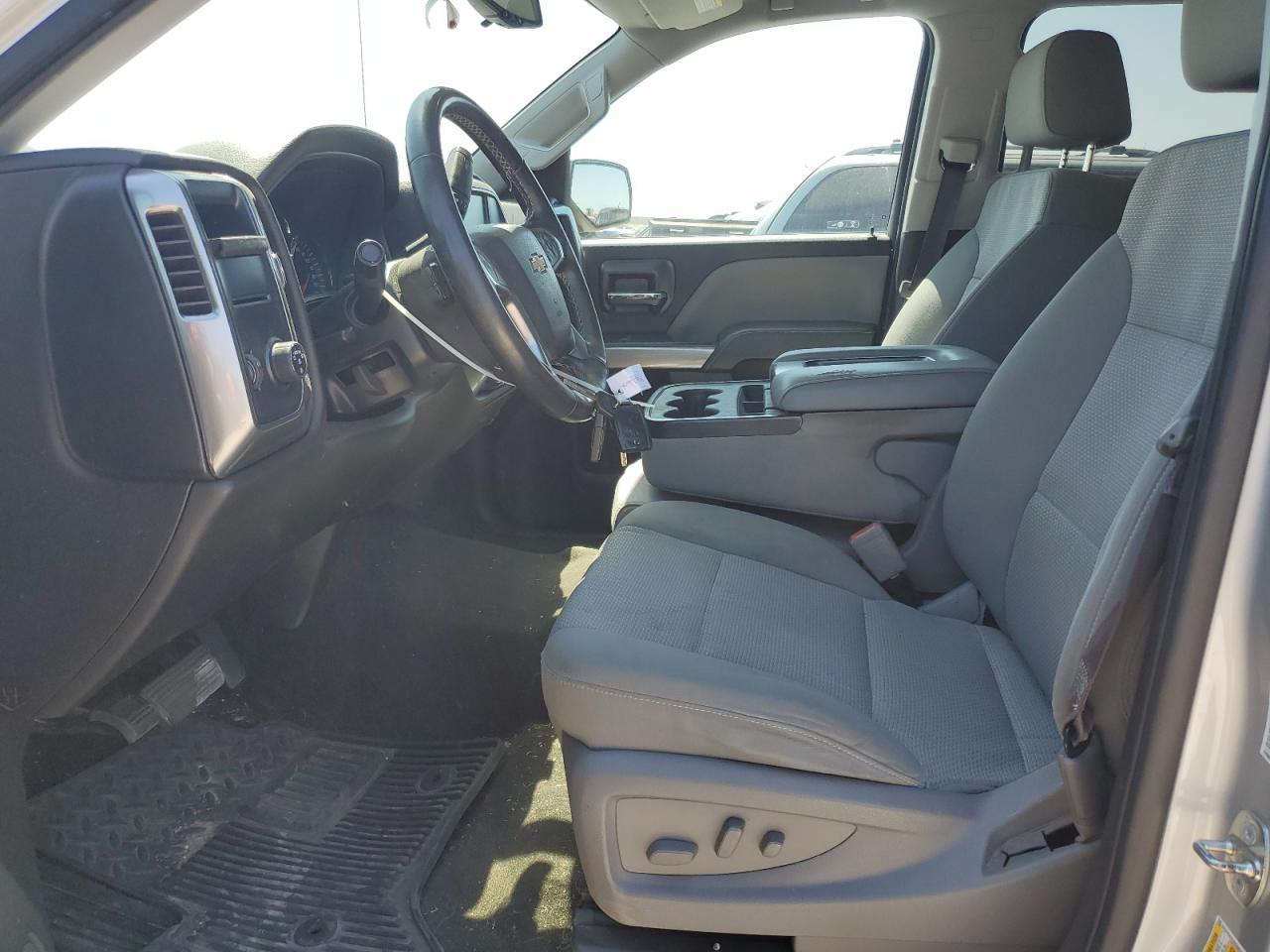 2017 Chevrolet Silverado C1500 Lt VIN: 3GCPCREC2HG484418 Lot: 56984345