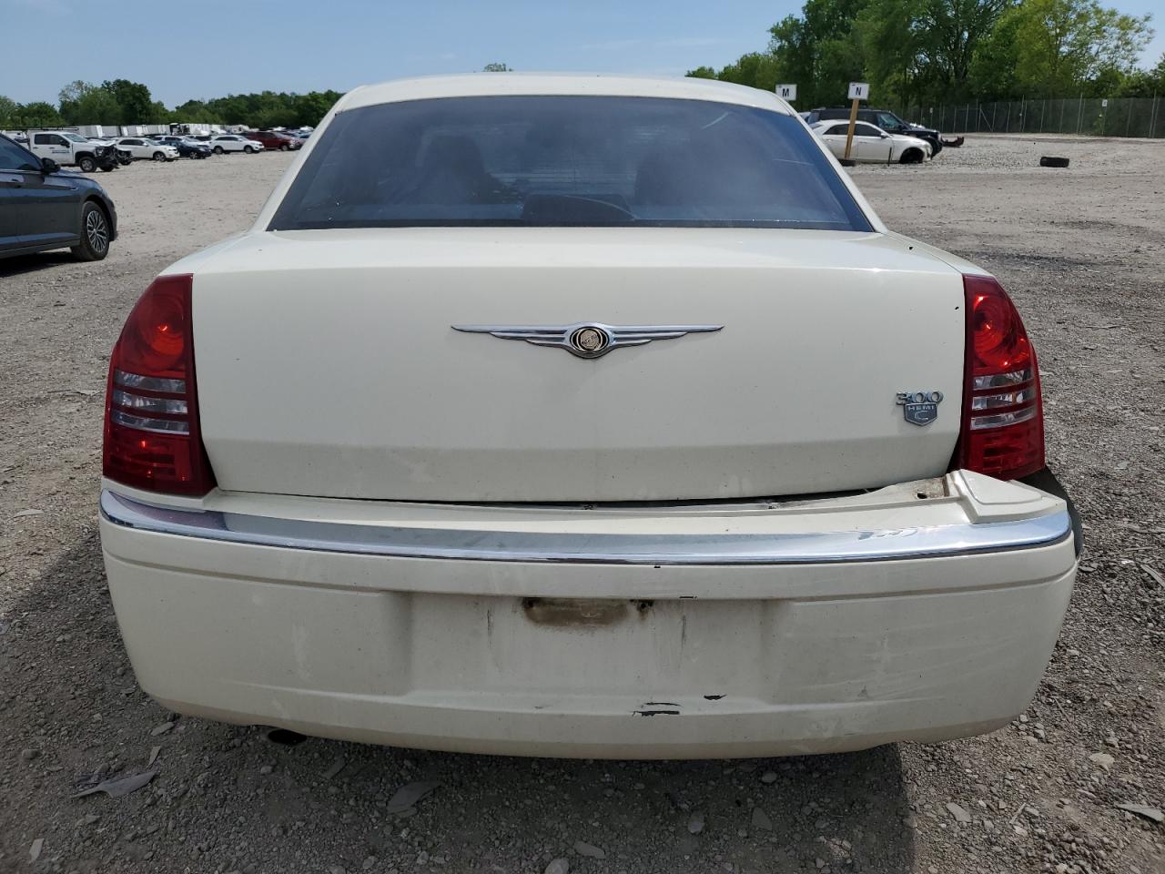 2005 Chrysler 300C VIN: 2C3JA63H85H656833 Lot: 55623565