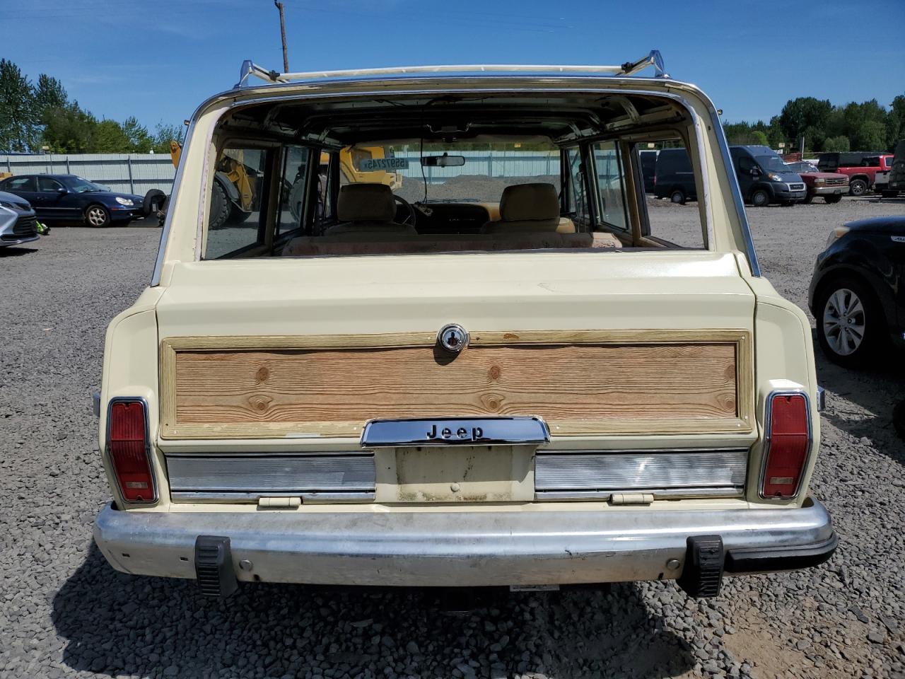 1988 Jeep Grand Wagoneer VIN: 1JCNJ15U2JT222901 Lot: 55972745