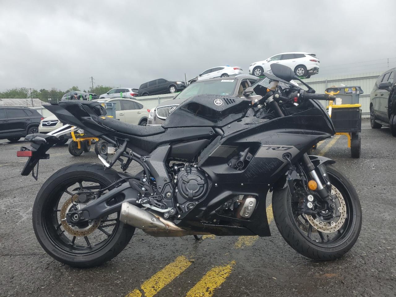 2025 Yamaha Yzfr7 for Sale in Pennsburg, PA - Front End