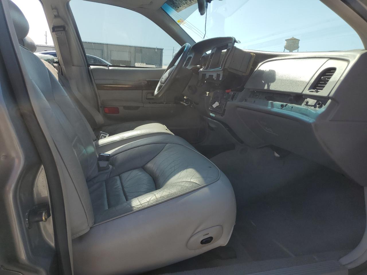 1999 Mercury Grand Marquis Ls VIN: 2MEFM75W6XX645735 Lot: 56426135