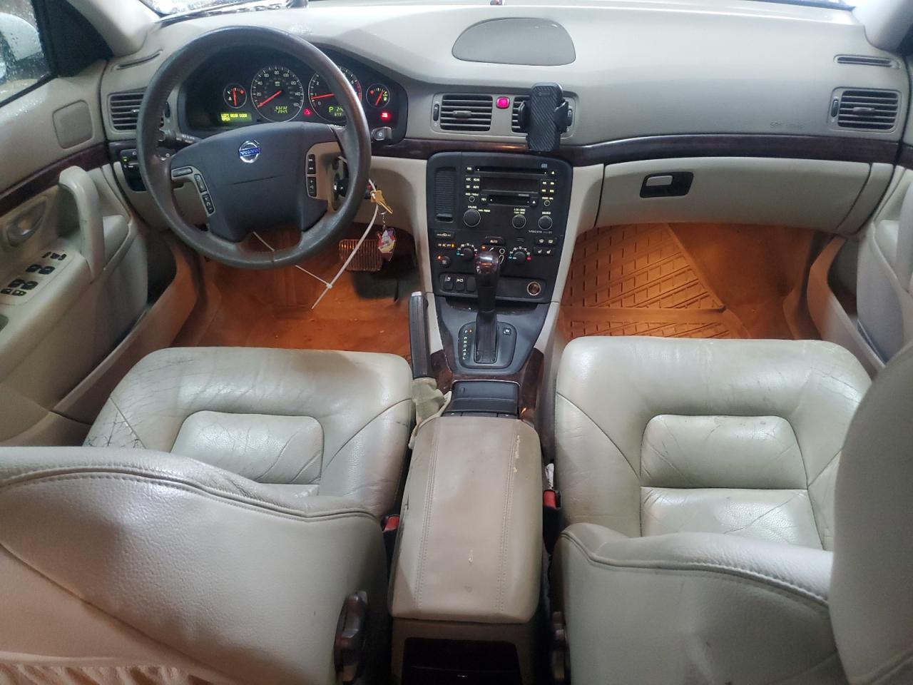 2004 Volvo S80 2.5T VIN: YV1TH59HX41363329 Lot: 56839365