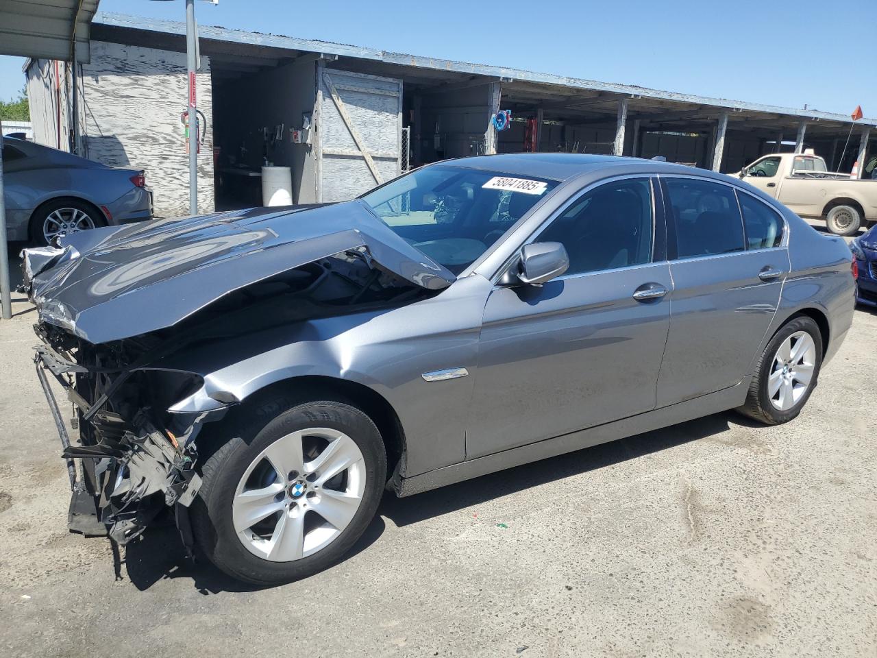 Fresno, CA에서 판매 중인 2011 Bmw 528 I - Front End