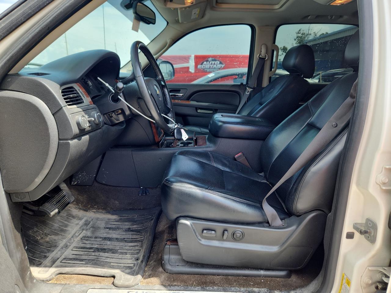 2010 Chevrolet Avalanche Ltz VIN: 3GNVKGE09AG233994 Lot: 57881375