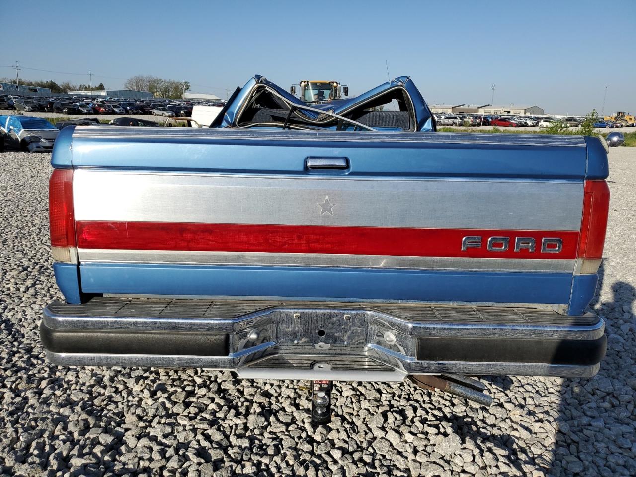 1988 Ford F250 VIN: 1FTHF26G8JPB38122 Lot: 88099295