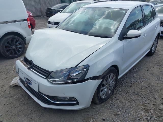 2015 VOLKSWAGEN POLO SE TS
