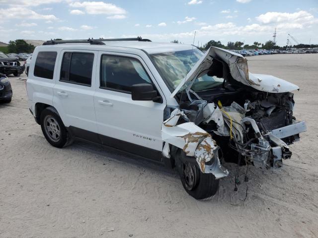  JEEP PATRIOT 2015 Белый