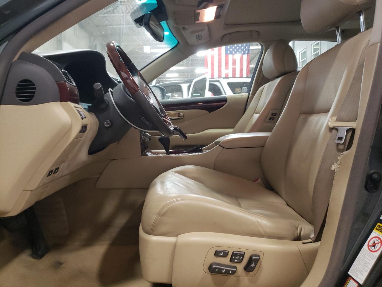 2007 Lexus Ls 460 VIN: JTHBL46F075009165 Lot: 56153045