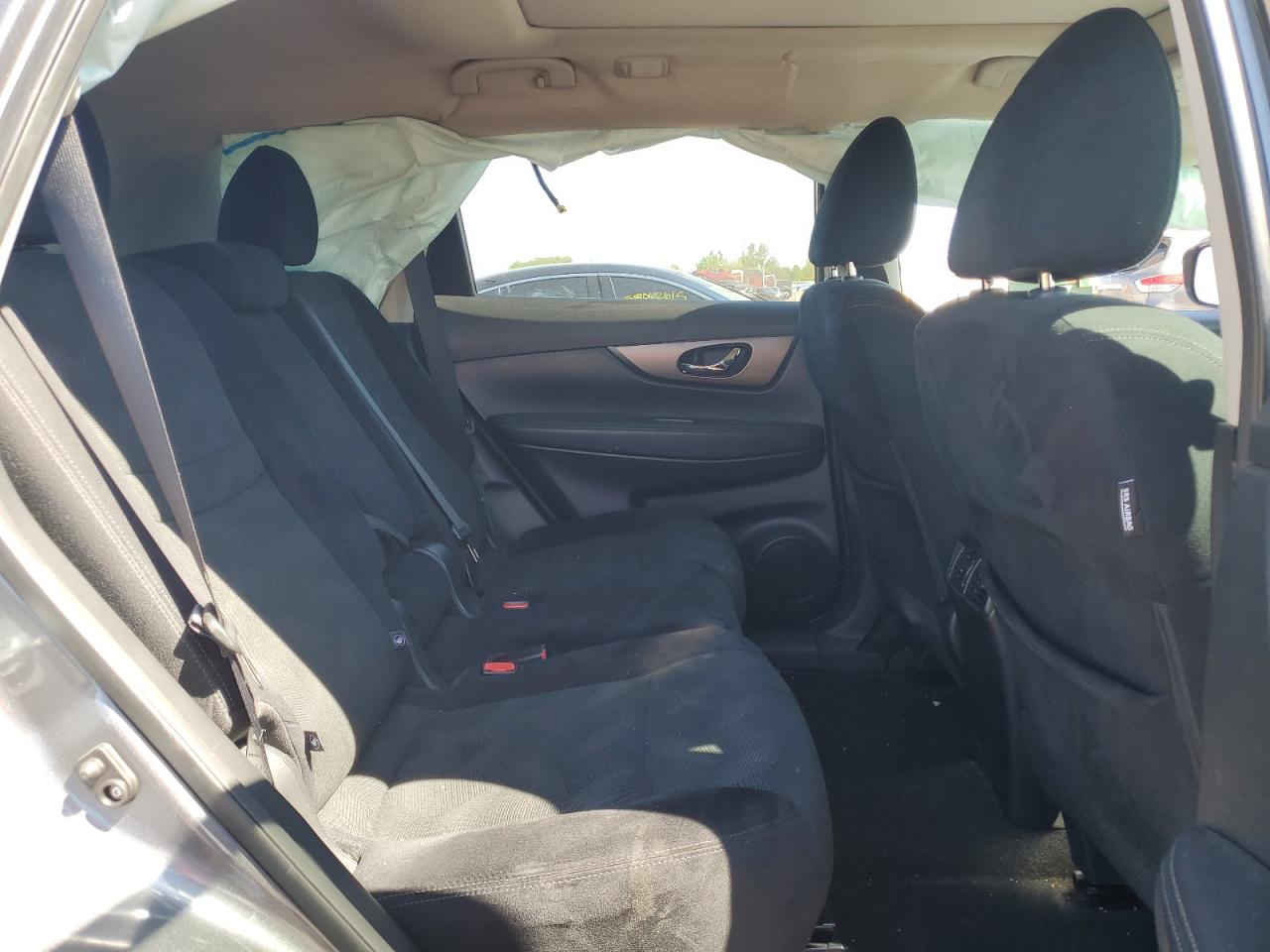 2015 Nissan Rogue S VIN: 5N1AT2MT1FC886957 Lot: 58099735