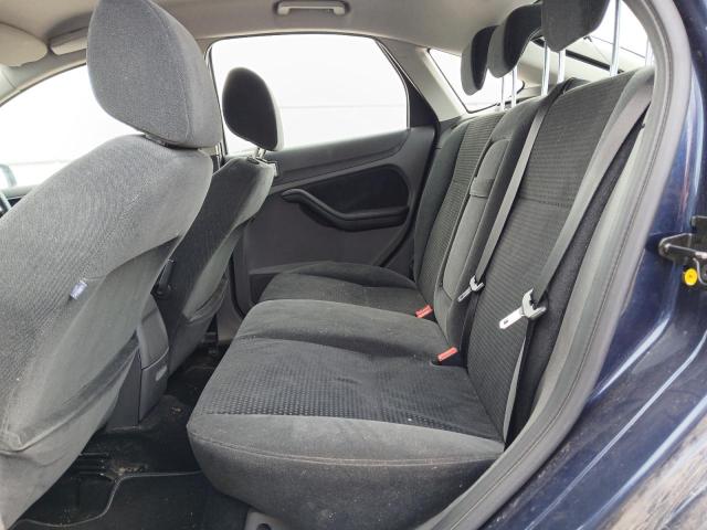 2005 FORD FOCUS GHIA