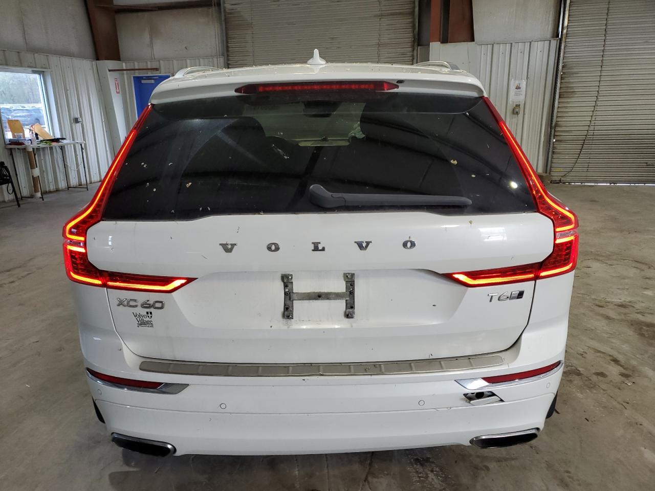 2018 Volvo Xc60 T6 VIN: LYVA22RL9JB113229 Lot: 55901535