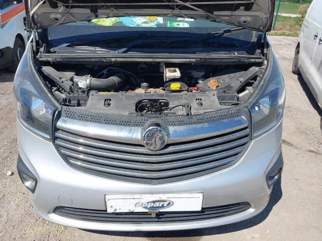 2015 VAUXHALL VIVARO 270
