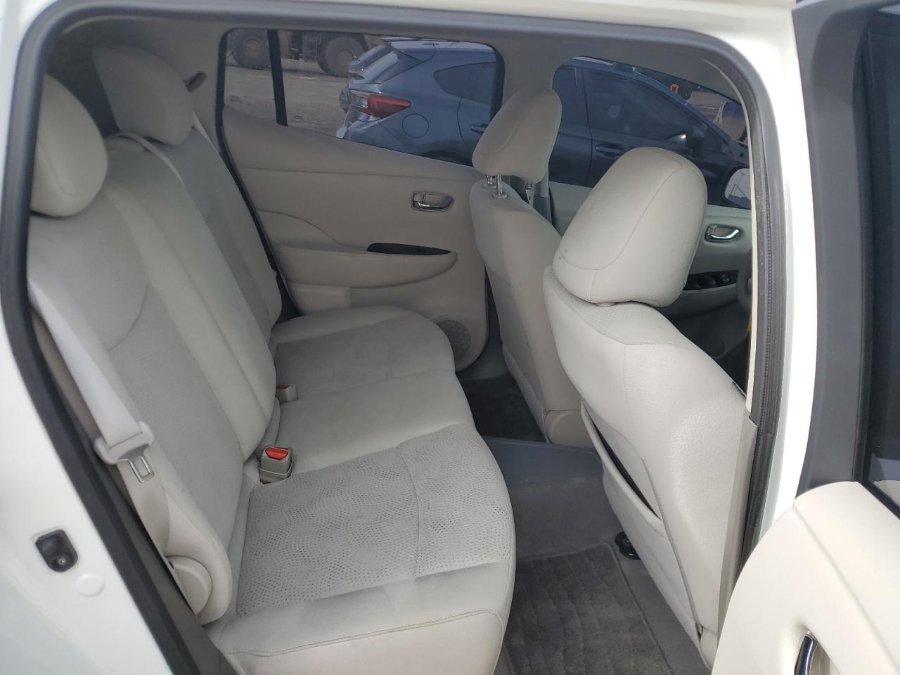 2015 Nissan Leaf S VIN: 1N4AZ0CP4FC302536 Lot: 56734025