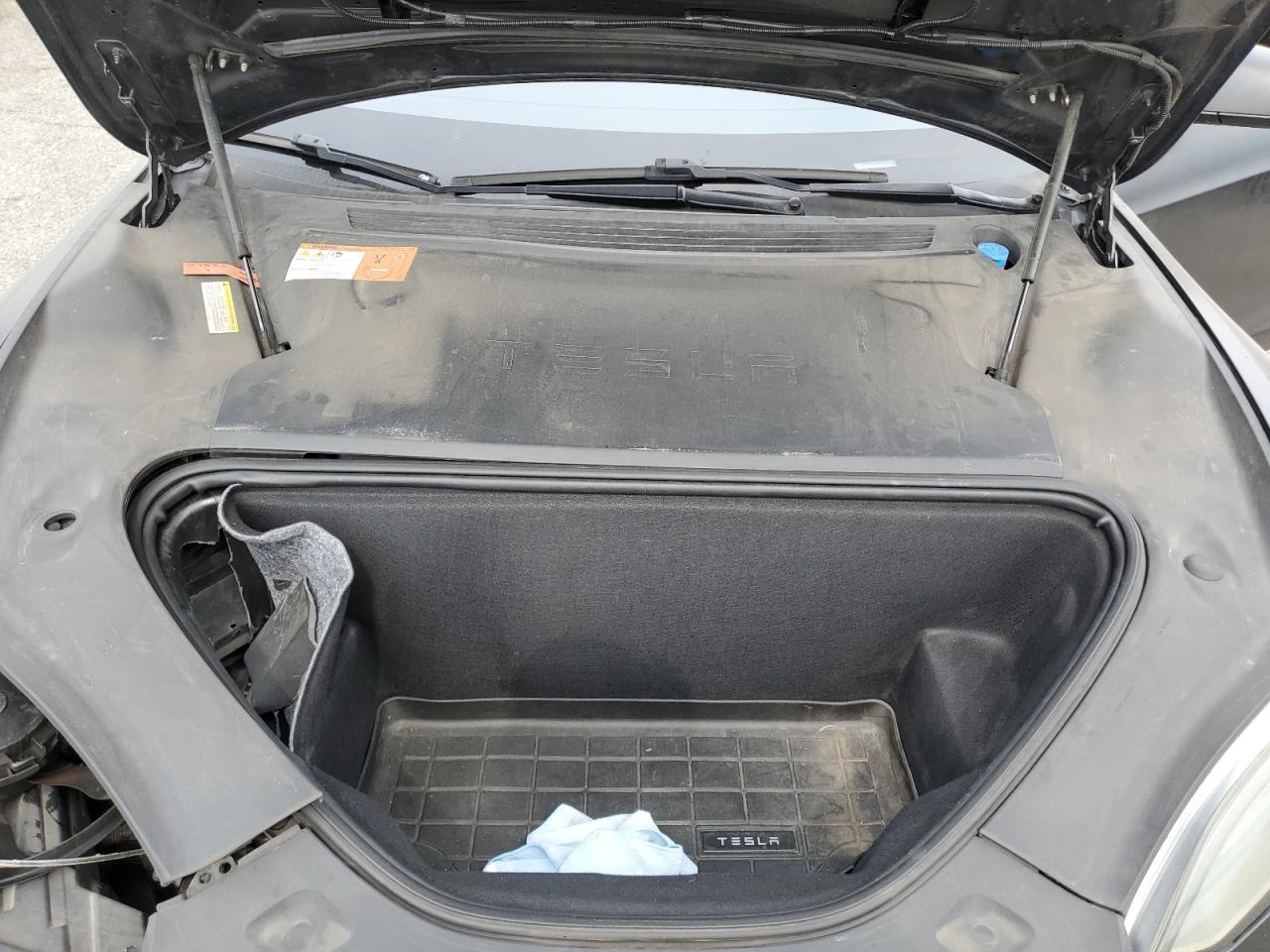 2016 Tesla Model S VIN: 5YJSA1E45GF17165 Lot: 58501745