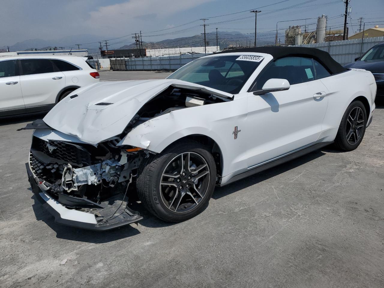 2022 Ford Mustang იყიდება Sun Valley-ში, CA - Front End