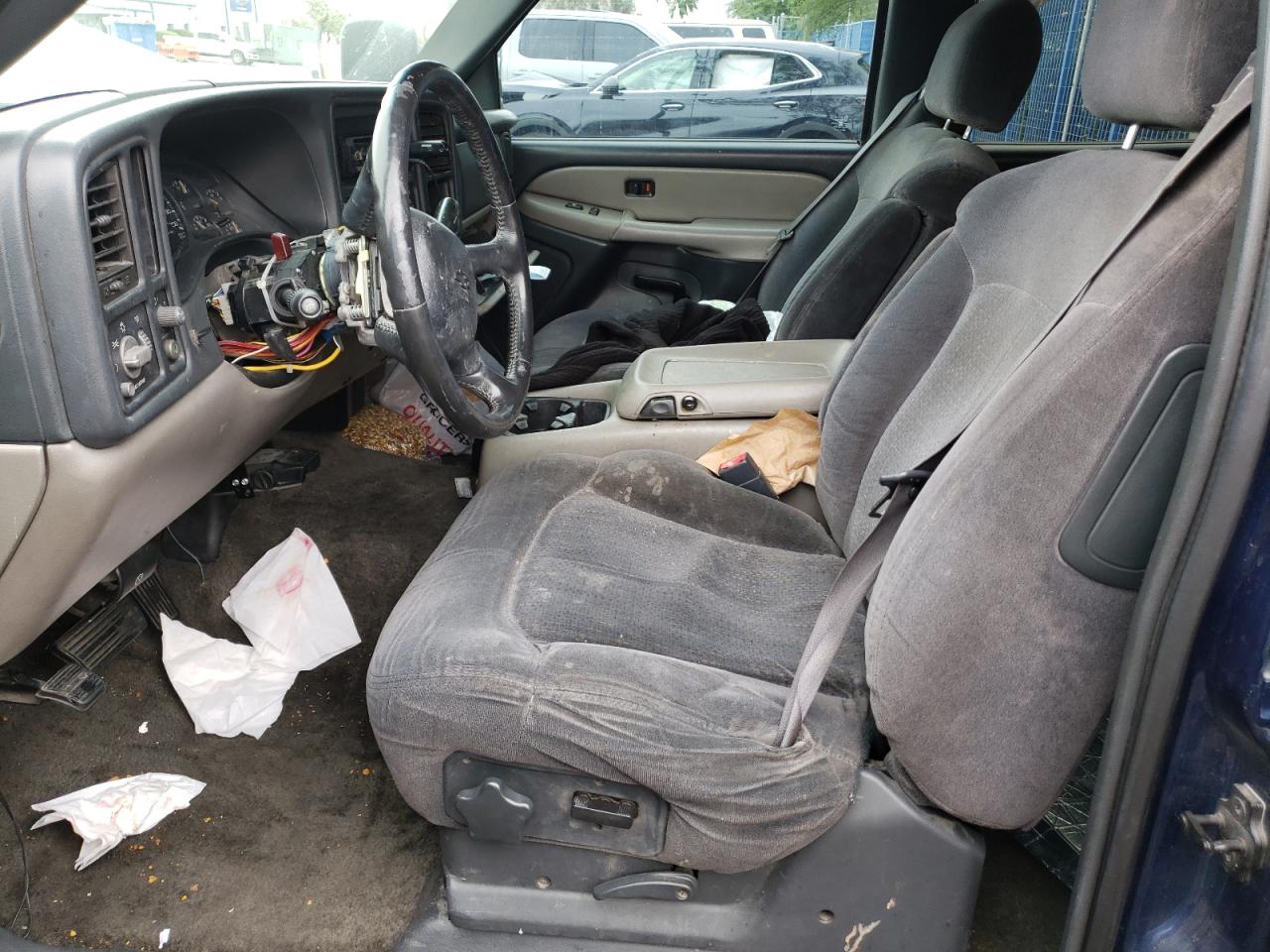 2002 Chevrolet Tahoe C1500 VIN: 1GNEC13T62J328360 Lot: 57702495