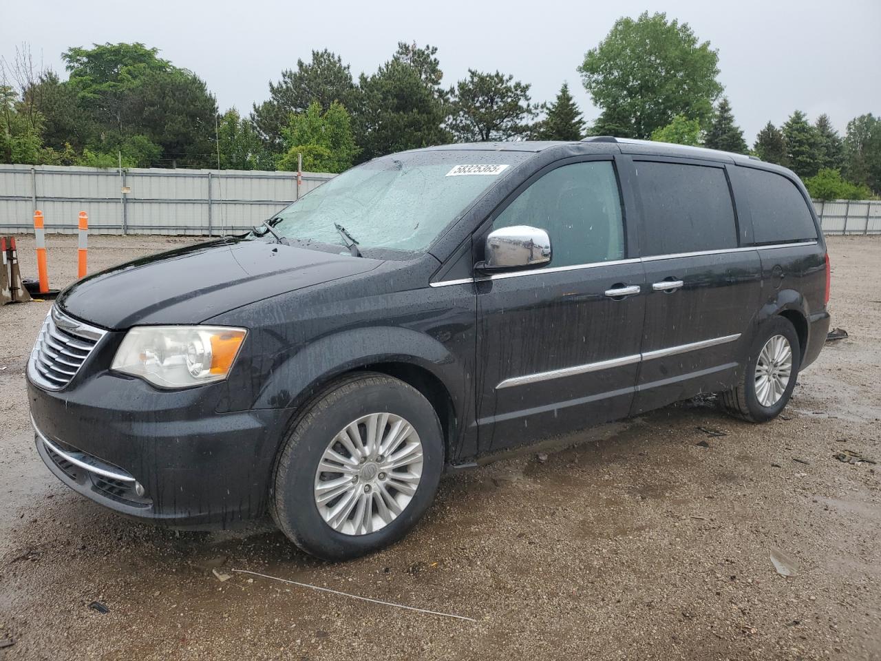 2013 Chrysler Town & Country Limited de vânzare în Elgin, IL - Side
