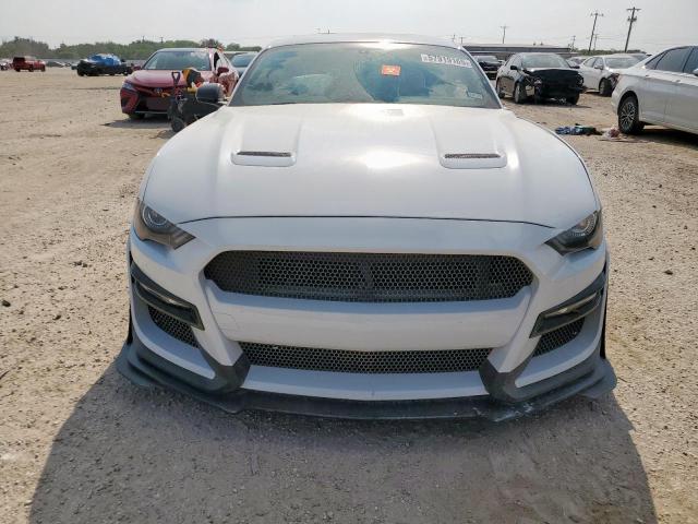  FORD MUSTANG 2019 Белый