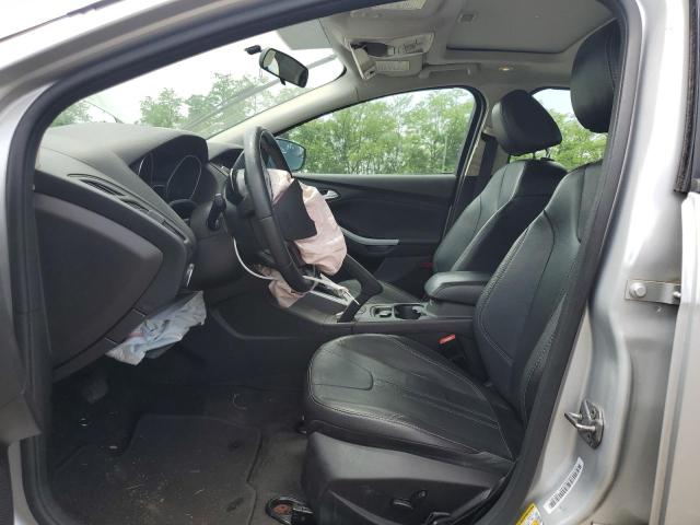  FORD FOCUS 2014 Серебристый