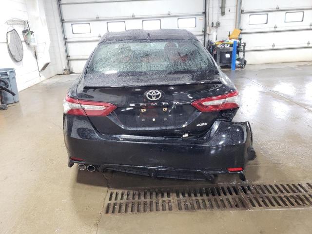  TOYOTA CAMRY 2018 Czarny