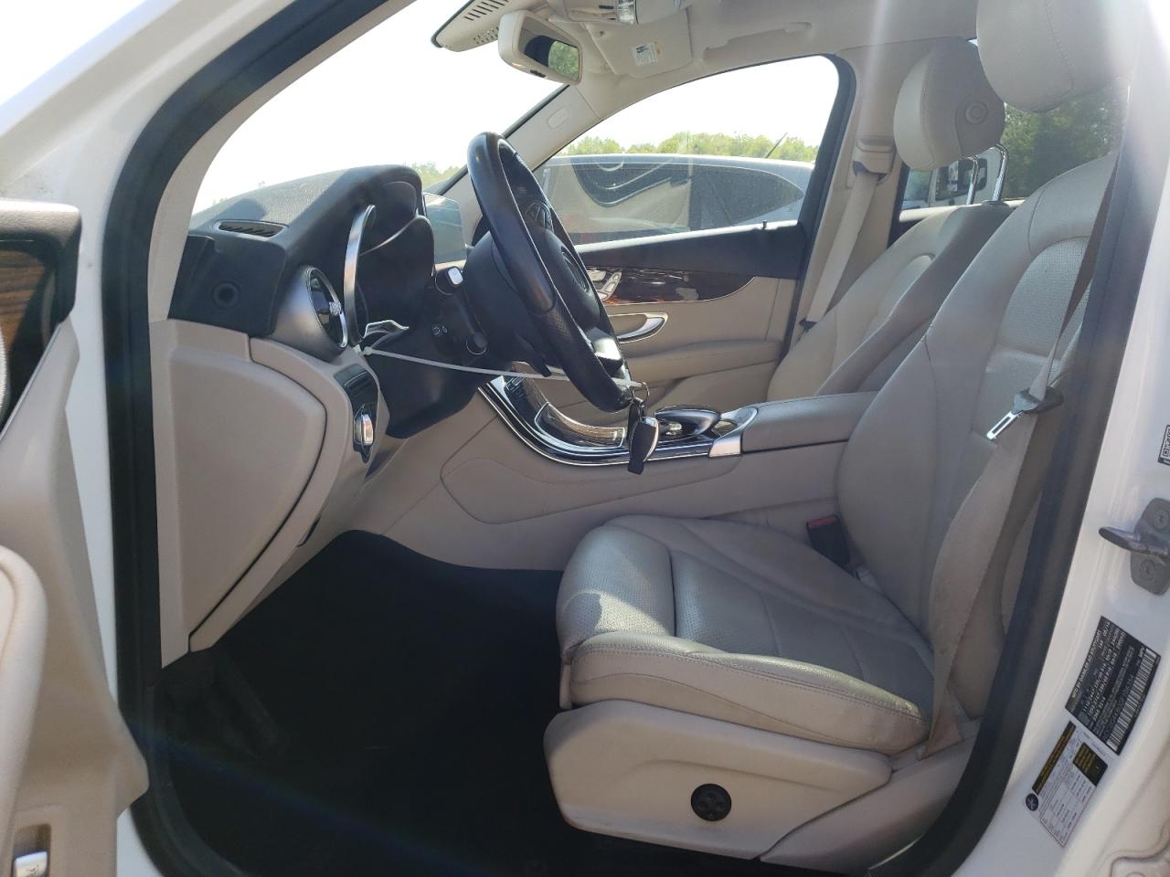2016 Mercedes-Benz Glc 300 4Matic VIN: WDC0G4KB0GF106354 Lot: 57102125
