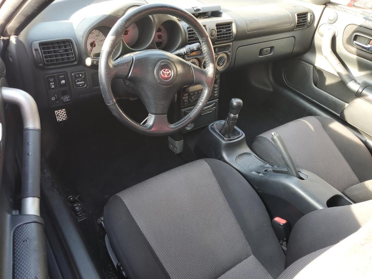2001 Toyota Mr2 Spyder VIN: JTDFR320710039720 Lot: 56130665