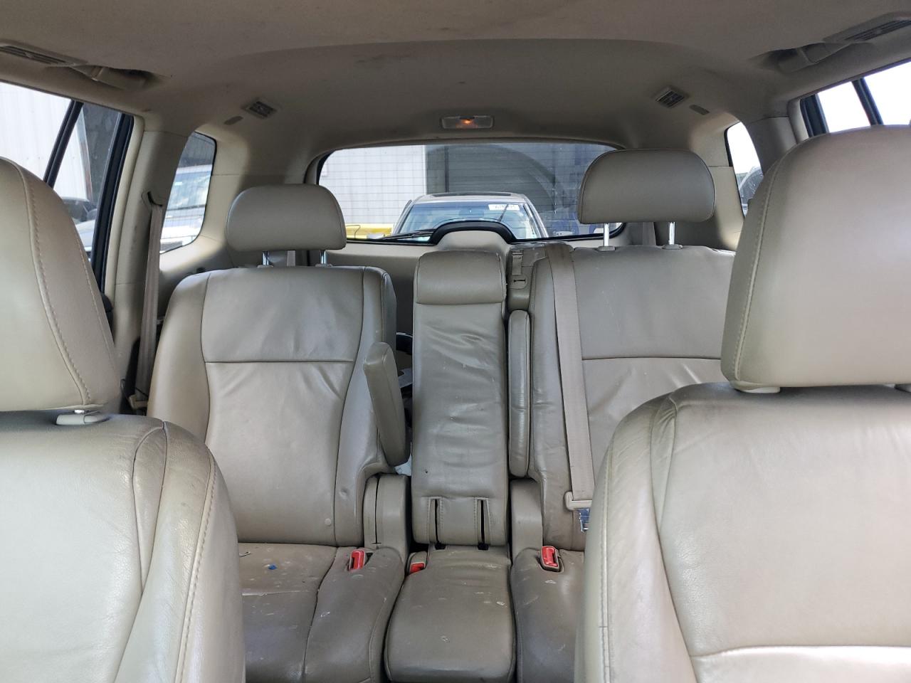 2011 Toyota Highlander Base VIN: 5TDZK3EH3BS043958 Lot: 56554645