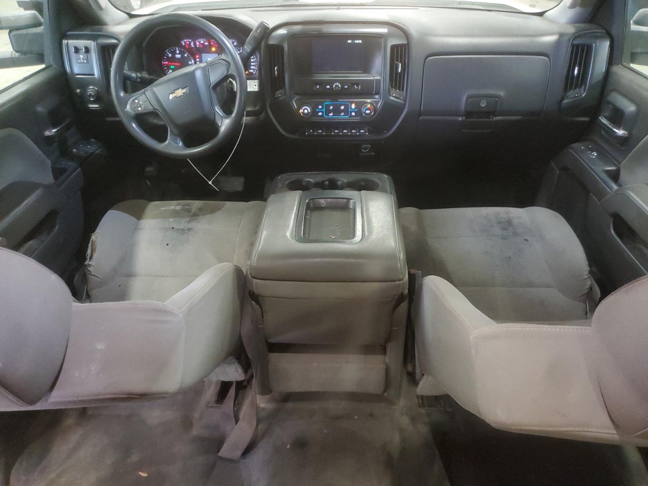2017 Chevrolet Silverado K2500 Heavy Duty VIN: 1GC1KUEG5HF102818 Lot: 57148435