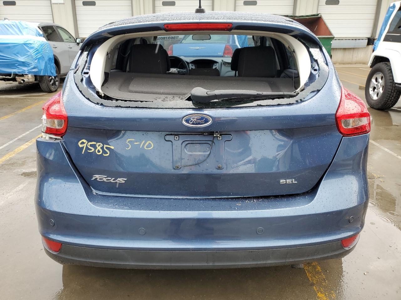 2018 Ford Focus Sel VIN: 1FADP3M28JL239585 Lot: 56978055