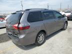 2020 Toyota Sienna Xle продається в Sun Valley, CA - Partial Repair