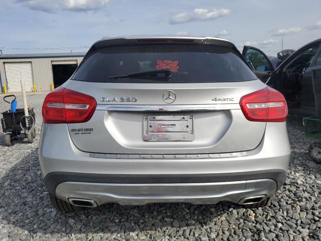  MERCEDES-BENZ GLA-CLASS 2015 Silver